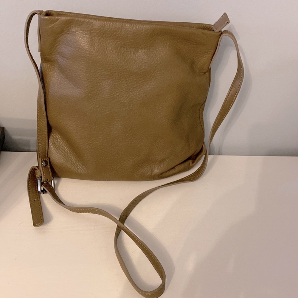 Pelleteria Venetia crossbody bag